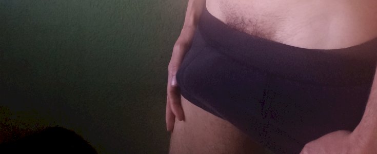 Cueca usada com o cheiro do prazer 