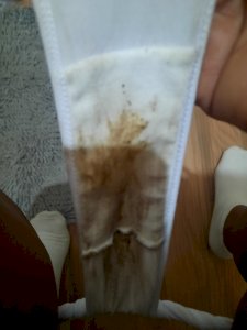 Calcinha  branca  usada