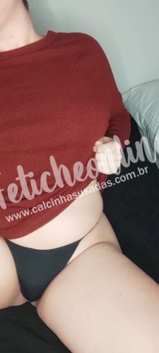 Calcinha preta pequenininha bem socada