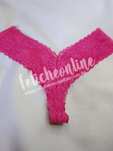 Calcinha rosa shock fio dental de rendinha 