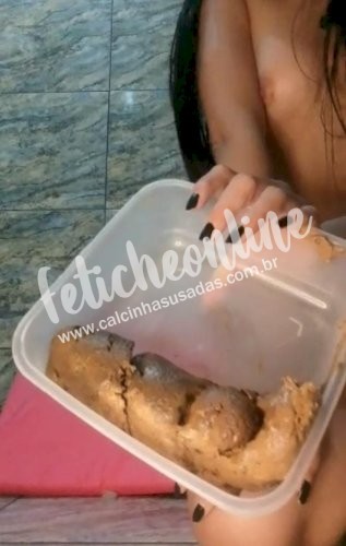 ENVIO/VIDEO Scat na tigela pra você, delicia chuva marrom 