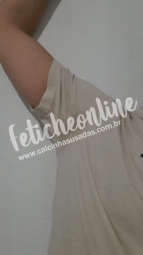Blusa ou Camiseta com Cheirinho de Suor 