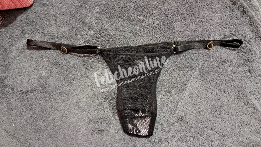 Calcinha de Renda Preta Embalagem Discreta
