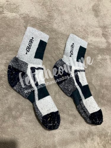 meias usadas por homem com bastante chule e ou meias gozadas