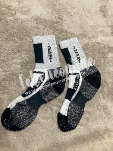 meias usadas por homem com bastante chule e ou meias gozadas